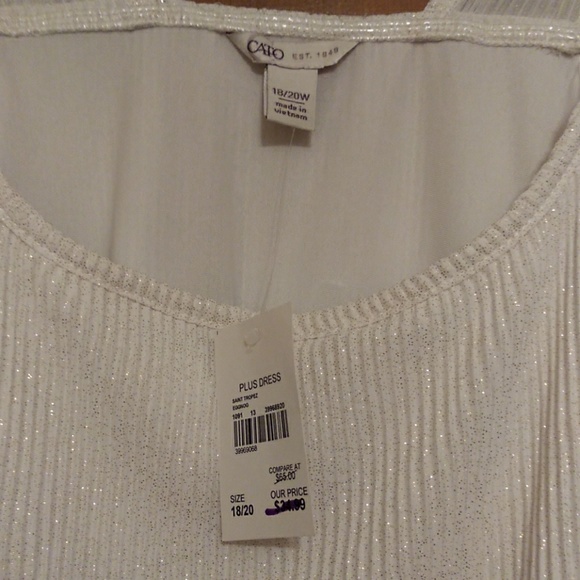 Summer dress - Picture 2 of 3